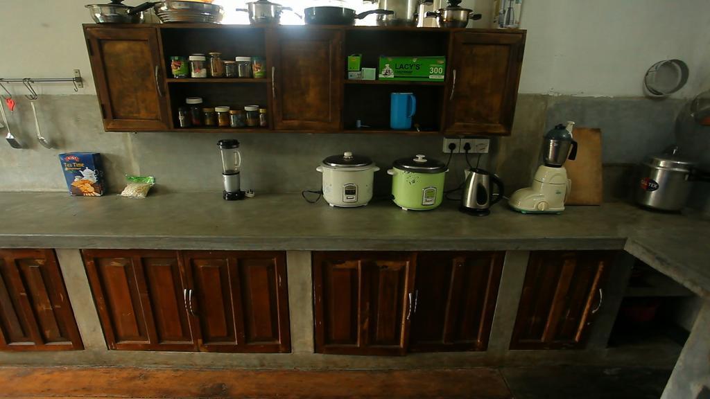 Senani Colonial Holiday Bungalow Nuwara Eliya Værelse billede