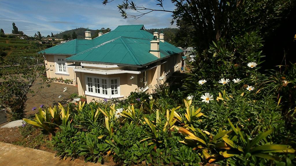 Senani Colonial Holiday Bungalow Nuwara Eliya Værelse billede